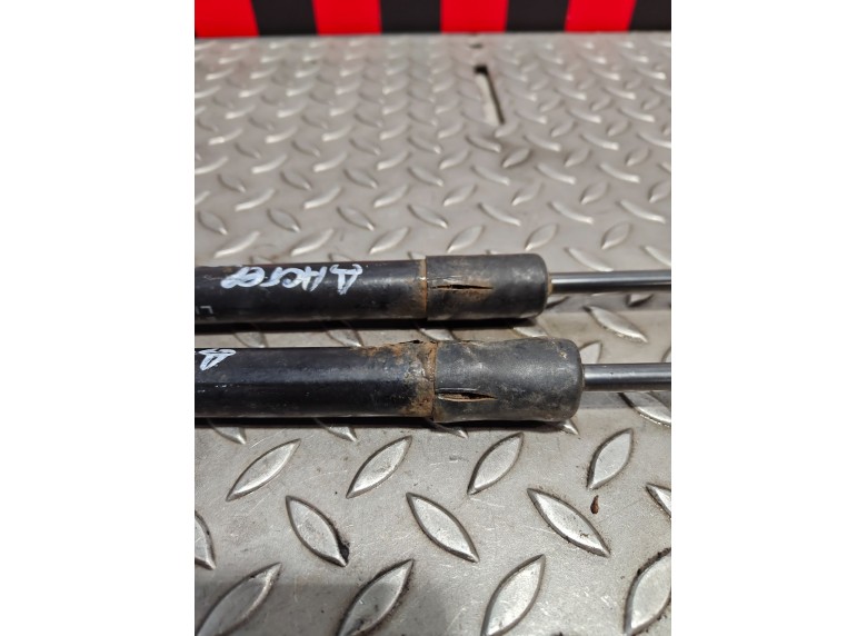 Амортизатор крышки багажника (3-5 двери) к Амортизатор крышки багажника (3-5 двери) к Dacia Duster 2011 г. Duster