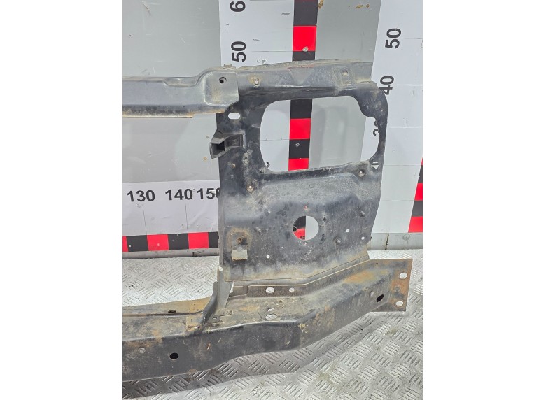 Передняя панель крепления облицовки (телевизор) к Передняя панель крепления облицовки (телевизор) к Volkswagen Transporter 1998 г. Transporter