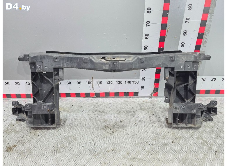 Передняя панель крепления облицовки (телевизор) к Volkswagen Crafter 2008 г.