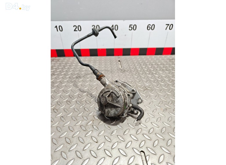 Насос вакуумный к Opel Omega 2000 г.