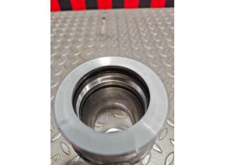 Гидроцилиндр задний к Гидроцилиндр задний к Citroen C5 2004 г. C5