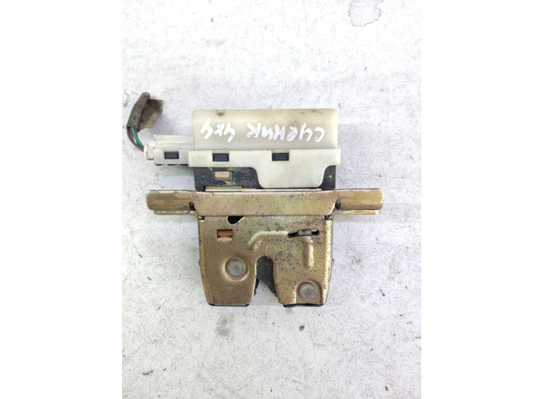 Замок багажника к Renault Scenic, 2002г.