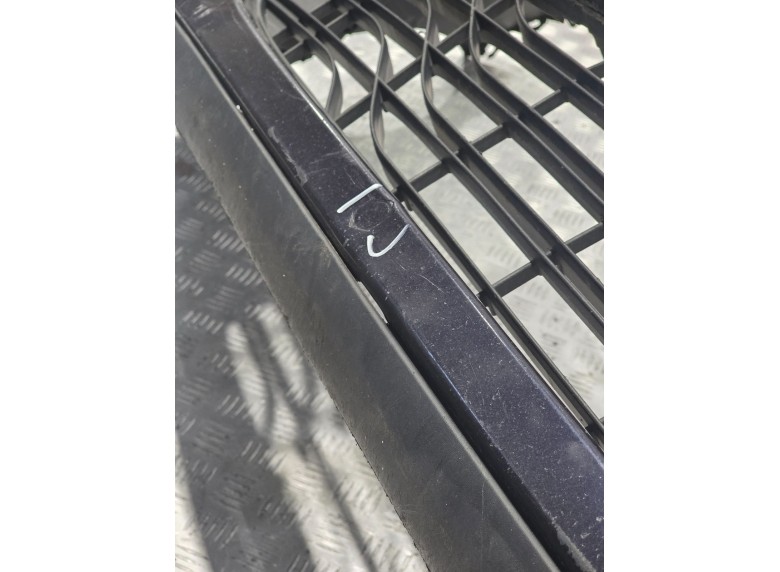 Бампер передний к Бампер передний к Renault Megane 2010 г. Megane