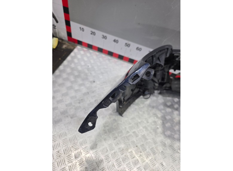 Бампер передний к Бампер передний к Renault Megane 2010 г. Megane