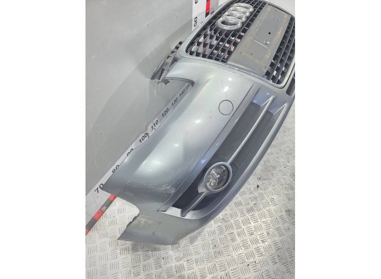 Бампер передний к Бампер передний к Audi A4 2006 г. A4