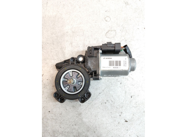 Моторчик стеклоподъемника передний левый к Nissan Qashqai, 2008г.