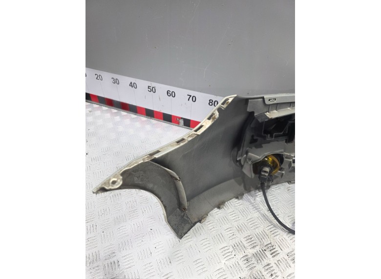 Бампер передний к Бампер передний к Volkswagen Golf 2009 г. Golf