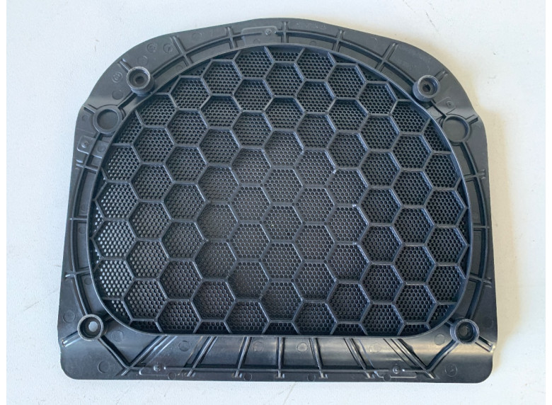 Сетка для динамика к Сетка для динамика к BMW XMG09 2023 г. XM G09