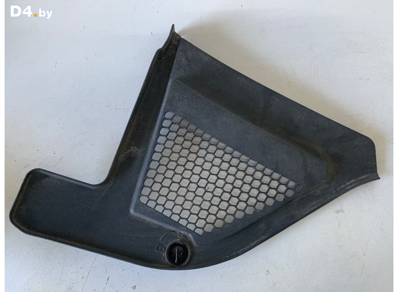 Пластик моторного отсека к BMW XMG09 2023 г.