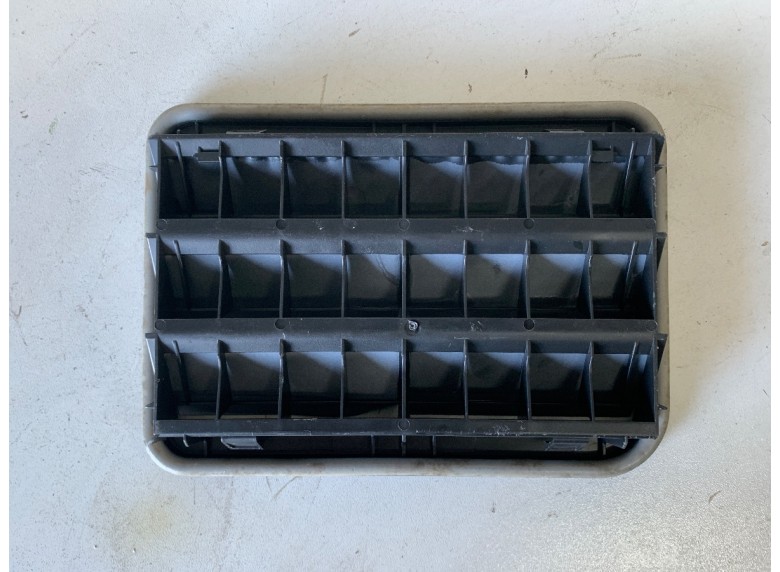 Решетка вентиляции кузова к Решетка вентиляции кузова к BMW XMG09 2023 г. XM G09