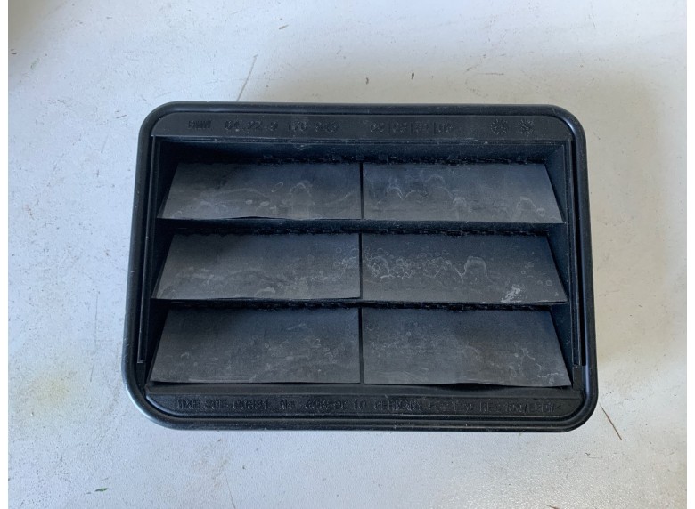 Решетка вентиляции кузова к BMW XM G09