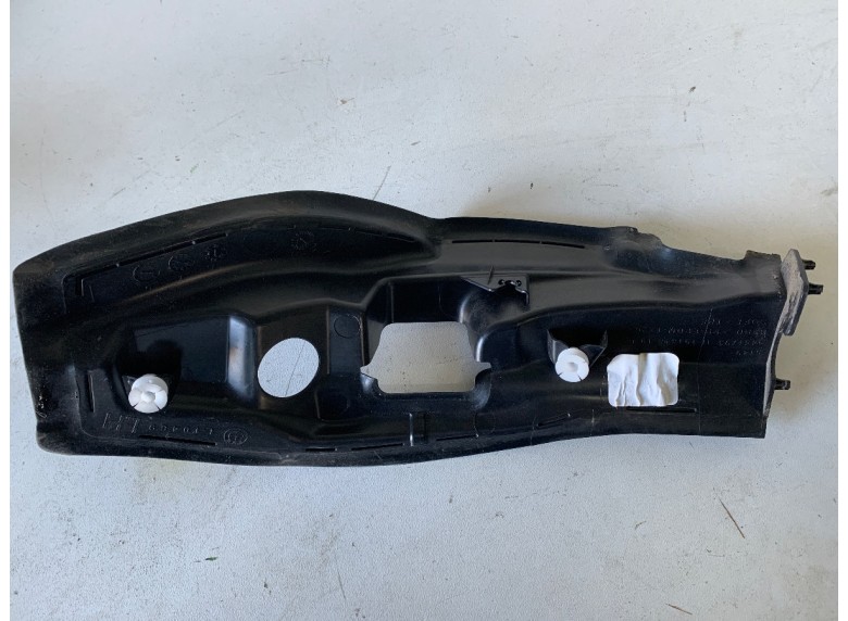 Пластик багажника к Пластик багажника к BMW XMG09 2023 г. XM G09