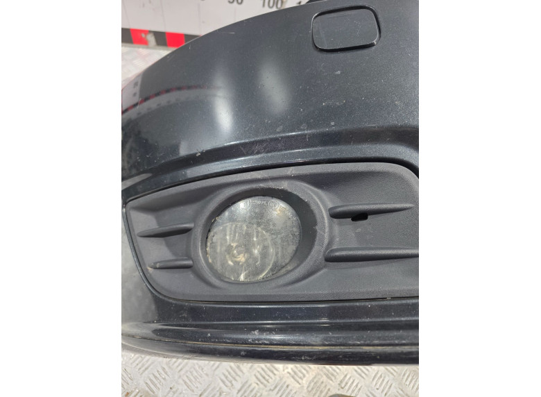 Фара противотуманная правая к Volvo V50