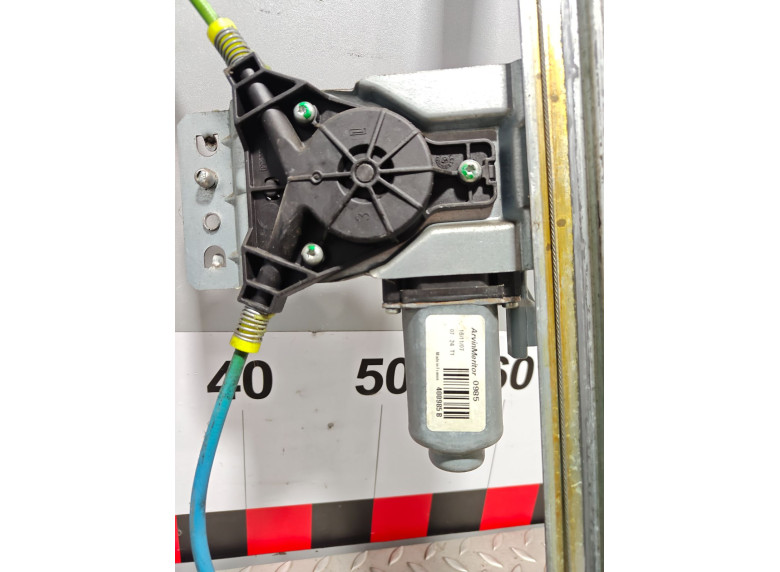 Стеклоподъемник электрический передний правый к Стеклоподъемник электрический передний правый к Citroen Jumpy 2008 г. Scudo