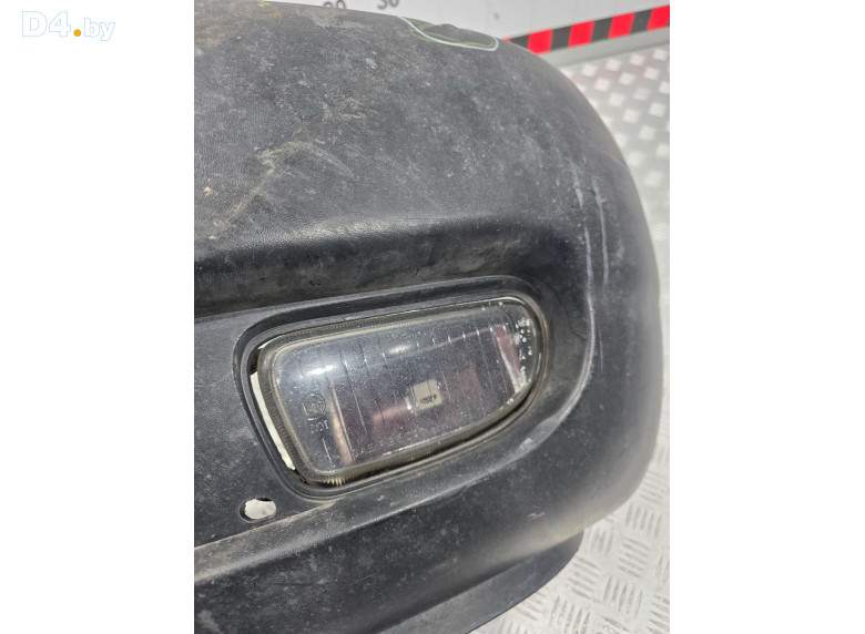 Фара противотуманная левая к Volkswagen Transporter 2000 г.