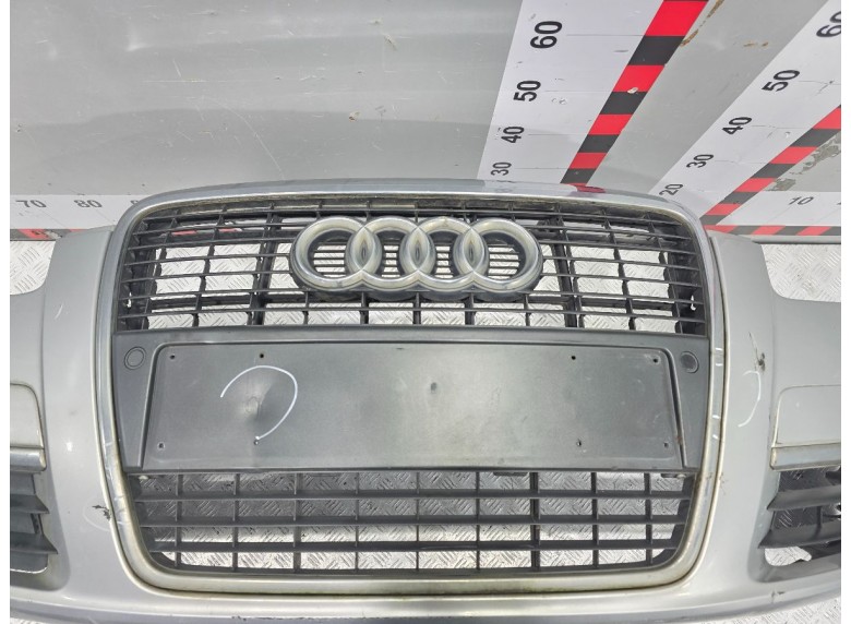 Решетка радиатора к Audi A6