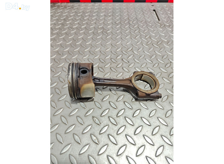 Поршень к Renault Clio 2010 г.