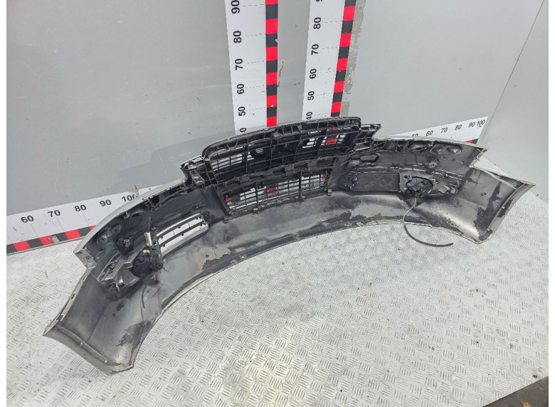 Бампер передний к Audi A6, 2006г.