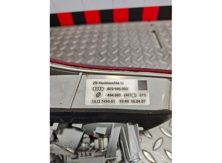 Фонарь крышки багажника левый к Фонарь крышки багажника левый к Audi A4 2007 г. A4