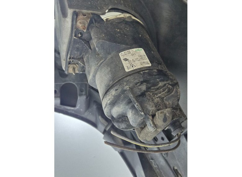 Фара противотуманная правая к Фара противотуманная правая к Ford Galaxy 2003 г. Galaxy