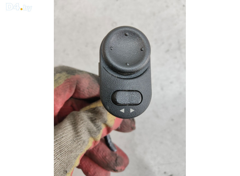 Джойстик регулировки зеркал к Opel Astra 2001 г.