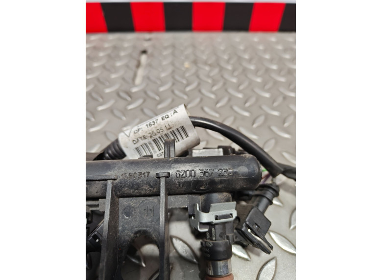 Форсунка к Renault Clio, 2010г.