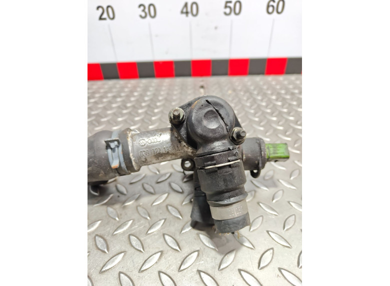 Фланец (тройник) системы охлаждения к Volkswagen Passat