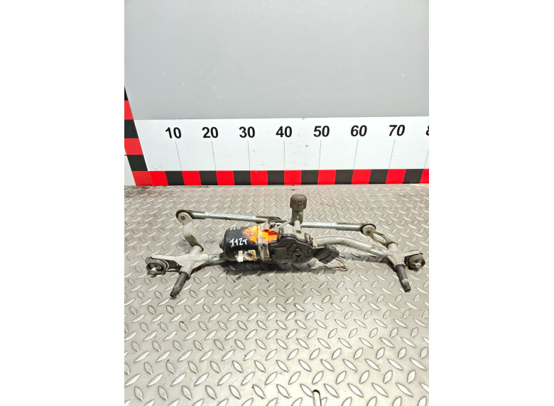 Механизм стеклоочистителя (трапеция дворников) к Citroen C3, 2015г.