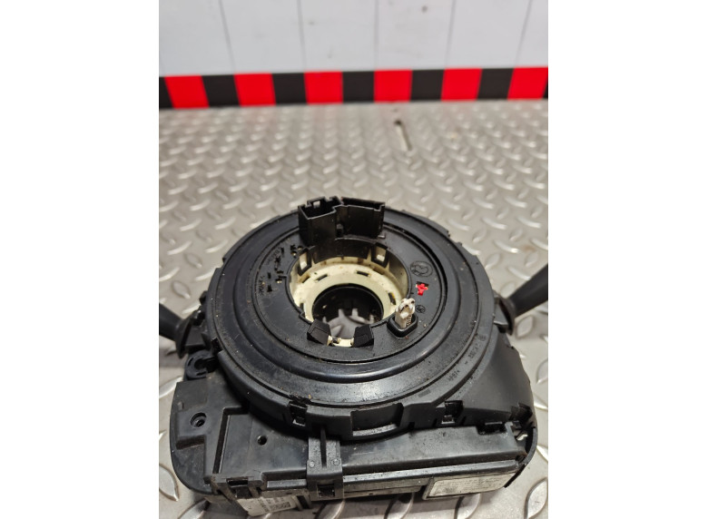 Переключатель подрулевой (стрекоза) к Переключатель подрулевой (стрекоза) к BMW 1E87/E81/E82/E88 2009 г. 1 E87/E81/E82/E88