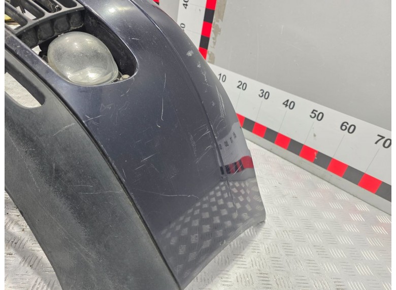 Бампер передний к Бампер передний к Audi A4 2000 г. A4