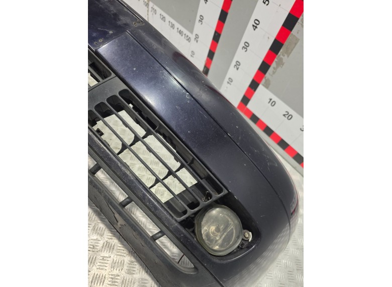 Бампер передний к Бампер передний к Audi A4 2000 г. A4