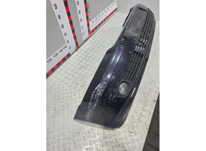 Бампер передний к Бампер передний к Audi A4 2000 г. A4