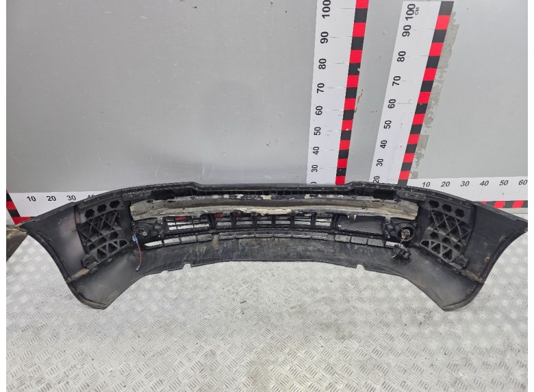 Бампер передний к Бампер передний к Audi A4 2000 г. A4