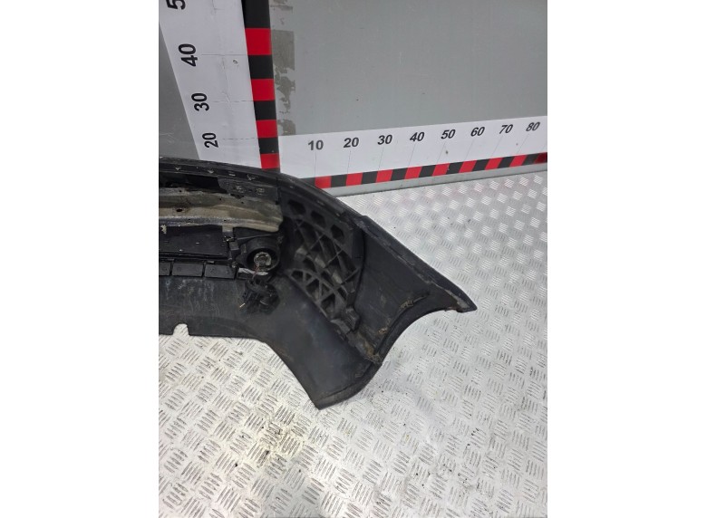 Бампер передний к Бампер передний к Audi A4 2000 г. A4