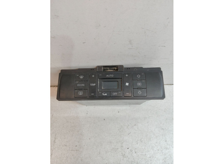 Блок управления печки/климат-контроля к Audi A4, 1999г.