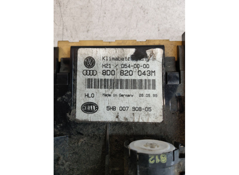 Блок управления печки/климат-контроля к Audi A4, 1999г.