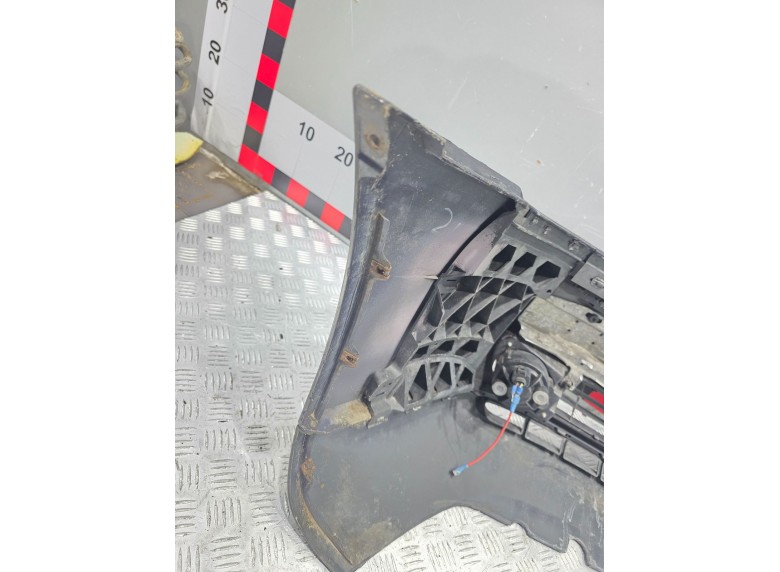 Бампер передний к Бампер передний к Audi A4 2000 г. A4