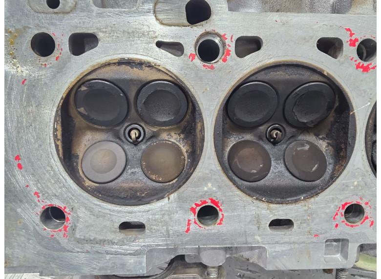 Головка блока цилиндров к Головка блока цилиндров к Volvo S80 2000 г. S80