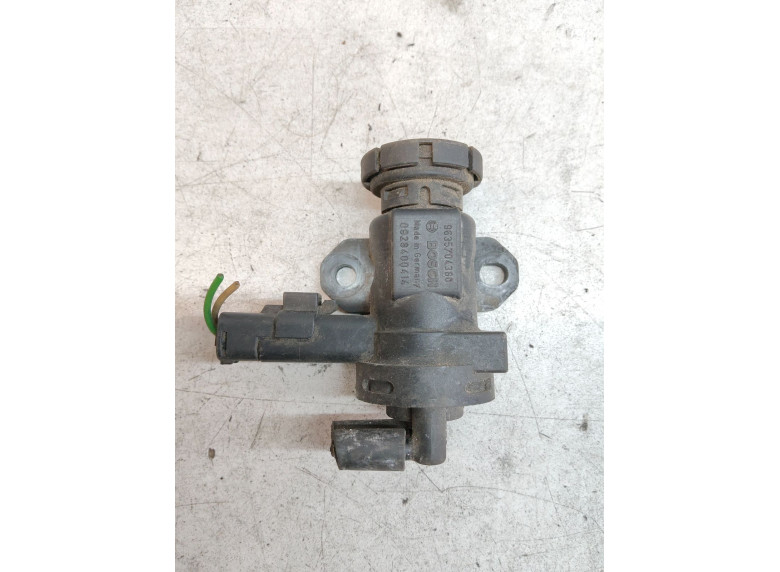 Клапан электромагнитный к Citroen C5, 2000г.