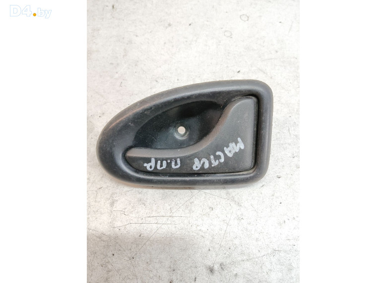 Ручка внутренняя передняя правая к Renault Master 2006 г.