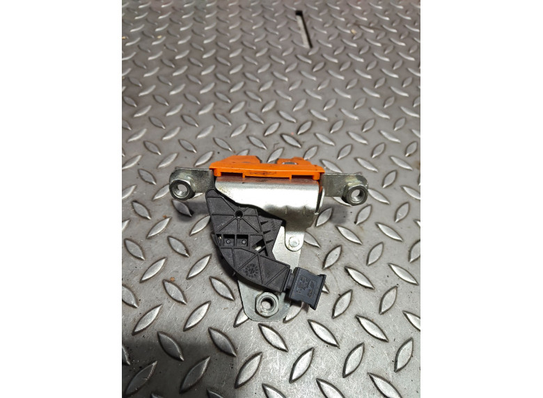 Замок багажника к Замок багажника к Skoda Fabia 2005 г. Fabia