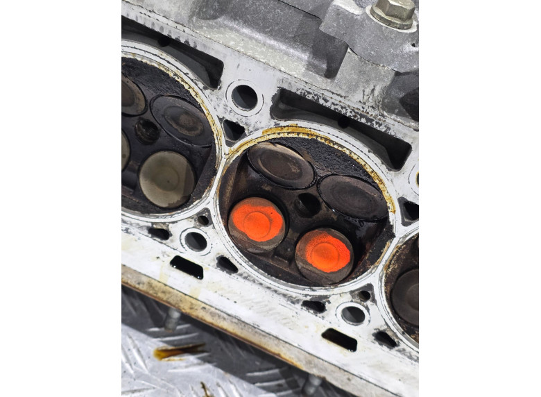 Головка блока цилиндров к Renault Scenic, 2002г.