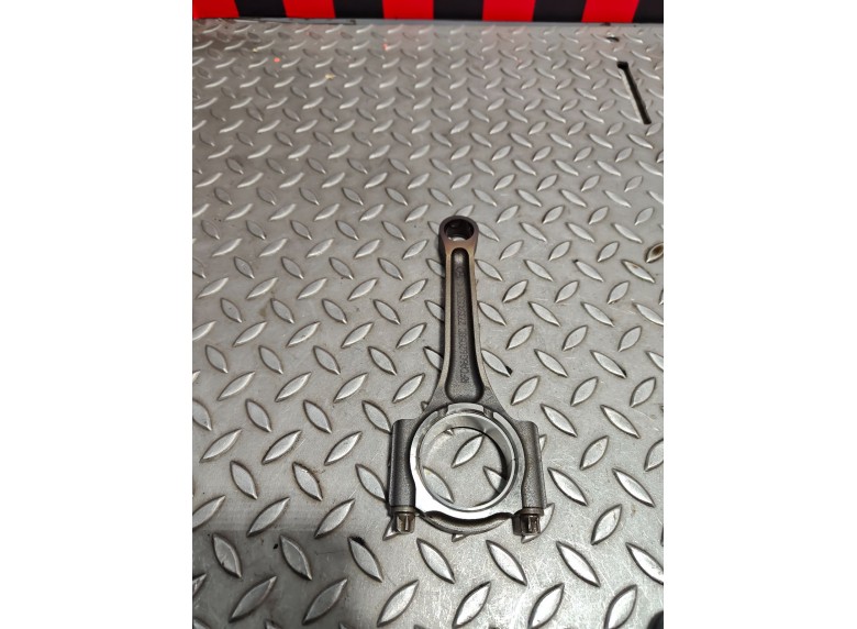 Шатун к Ford Fiesta