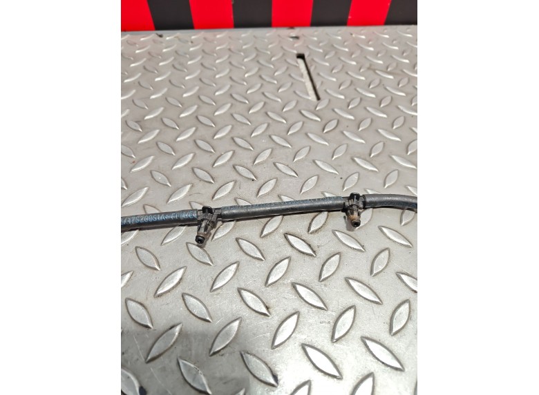 Трубка обратки форсунок к Трубка обратки форсунок к Mercedes Sprinter 2017 г. Sprinter