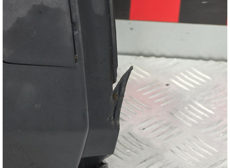 Клык бампера передний правый к Клык бампера передний правый к Fiat Ducato 2008 г. Ducato