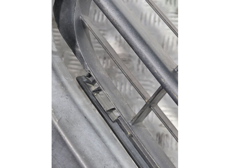 Бампер передний к Бампер передний к Citroen Jumpy 2010 г. Scudo