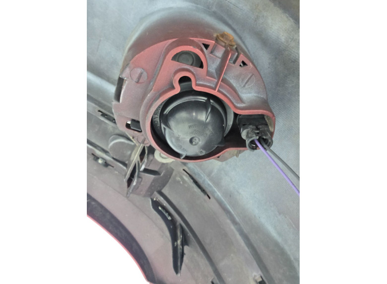 Фара противотуманная правая к Фара противотуманная правая к Renault Scenic 2001 г. Scenic