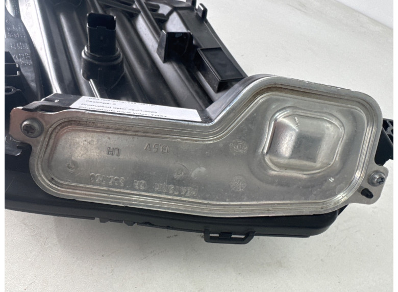 Дневные ходовые огни левые к Peugeot 208, 2023г.