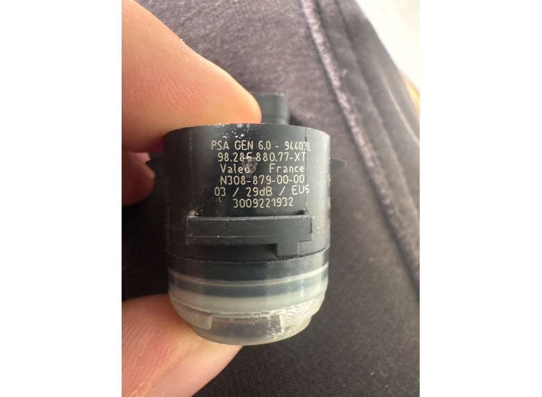 Парктроник передний к Peugeot 208, 2023г.