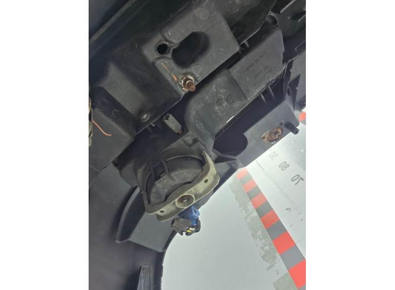 Фара противотуманная левая к Peugeot 806, 2000г.